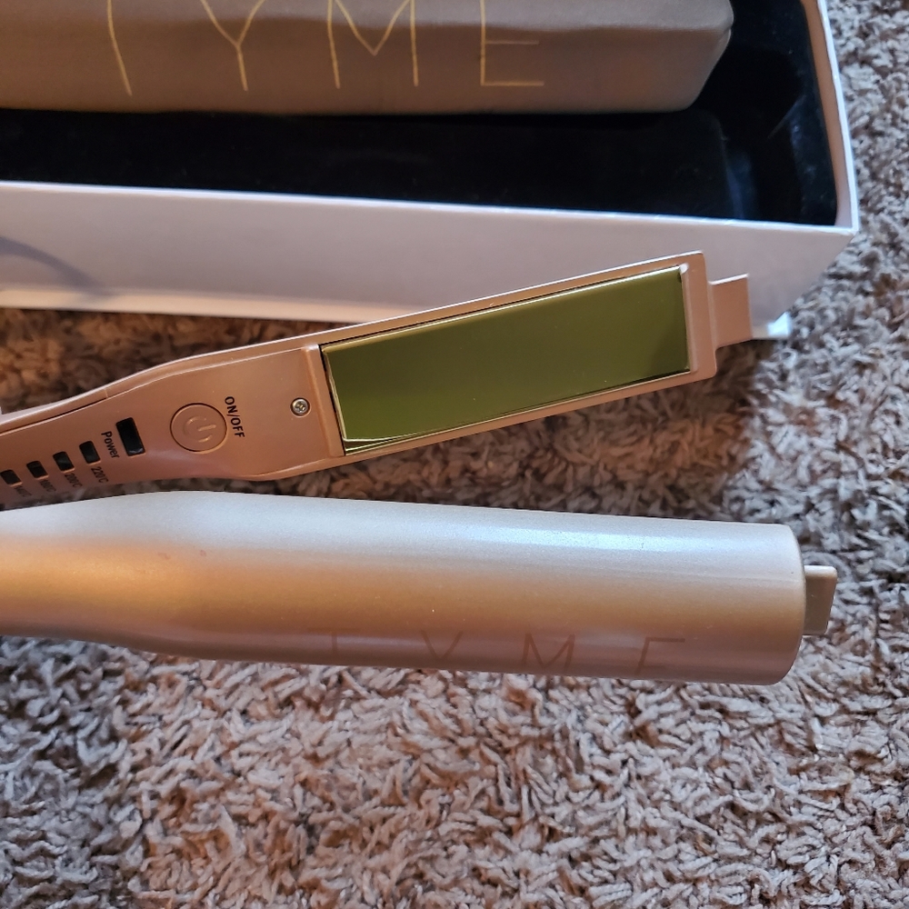 TYME styling iron - Picture 4 of 5